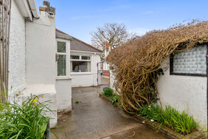 Photo 30- click for photo gallery